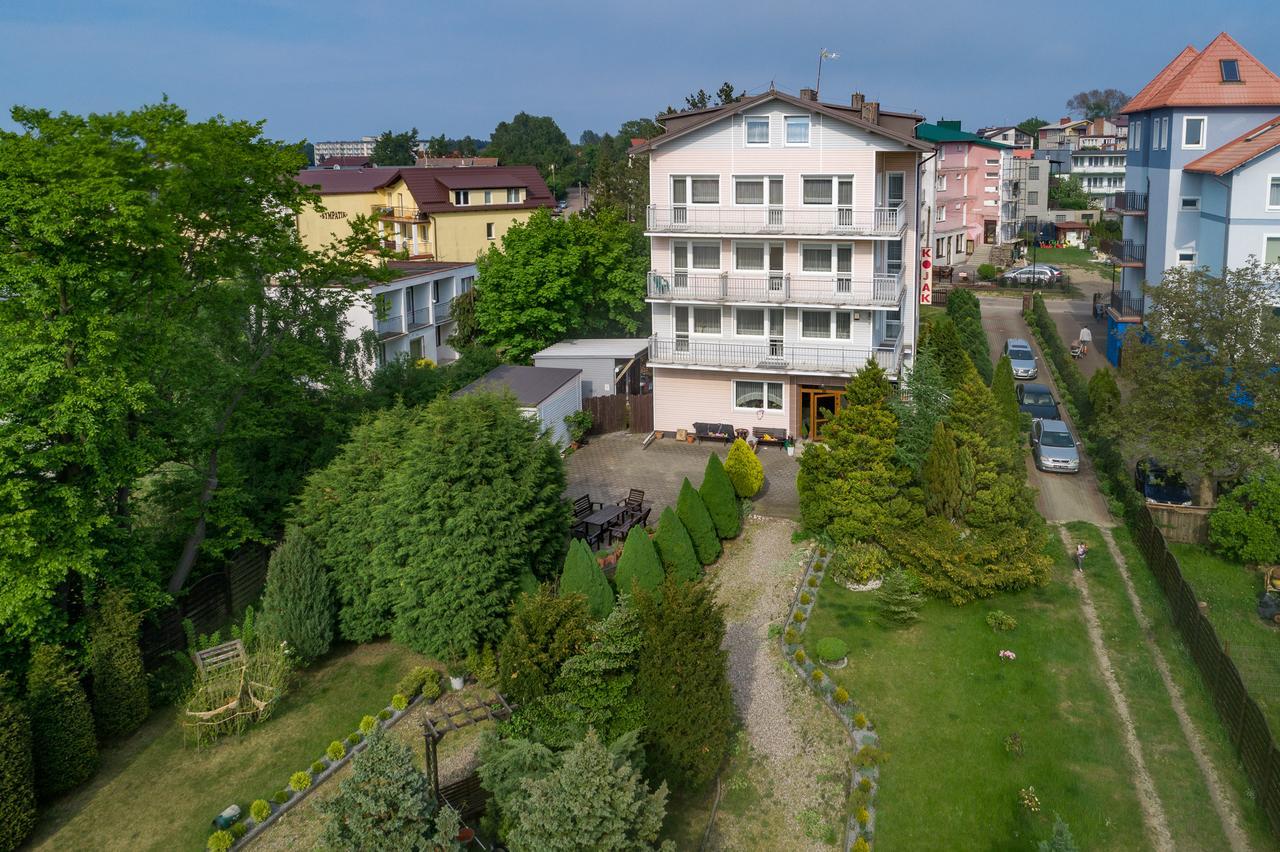 Kojak Bed & Breakfast 3*